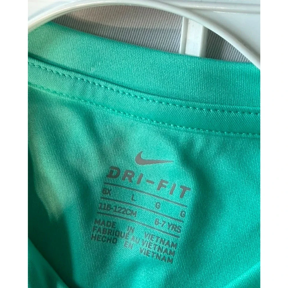 Nike Girls 2-Piece Dri-FIT Performance Set – Tropical Twist – Size 6X